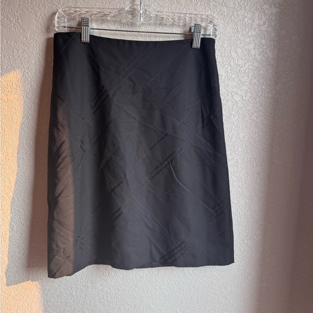 Ann Taylor NWT vintage Classic Black A-Line Skirt self plaid size 4 career